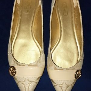 Coach tan pointed flats size 8